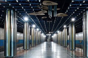 Взрывоопасных предметов в метро не обнаружили