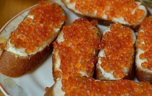 Червона ікра в Росії заражена кишковою паличкою