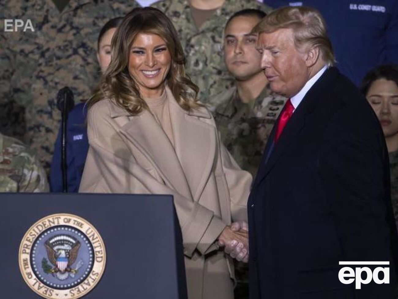 Трамп розповів, що вони з Меланією кохають одне одного