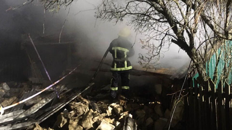 До гасіння пожежі залучали вісьмох людей з особового складу та дві одиниці техніки ДСНС