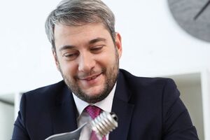 Бно-Айрияна уволили в октябре