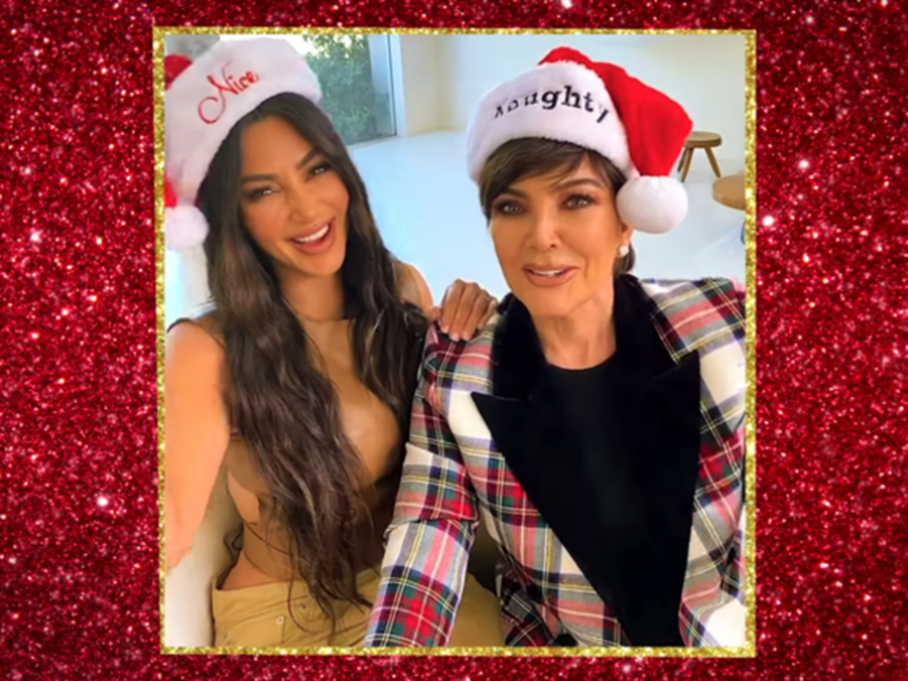 Кардашян и Дженнер снялись в клипе к 25-летию песни Кери