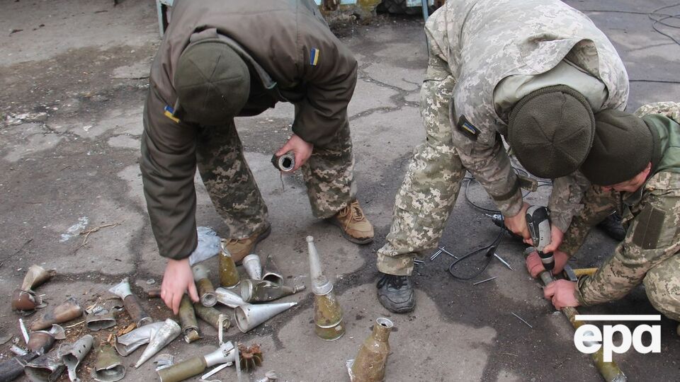 Украинские военные готовы передать "елку" боевикам