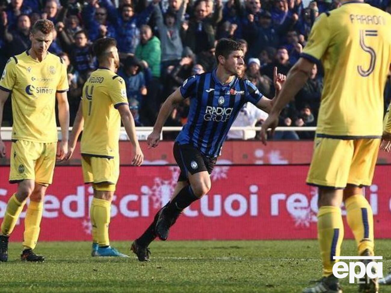 Малиновский забил за "Аталанту" три гола