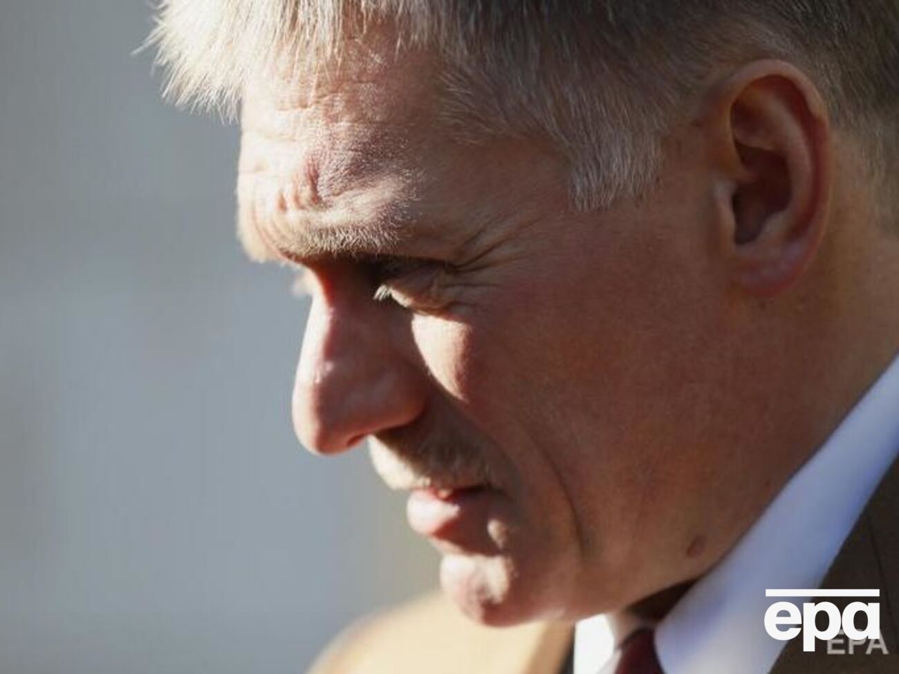 Песков: Государство не в состоянии контролировать передвижение всех своих граждан