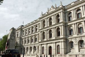 В МИД Великобритании намерены полностью заменить свой автомобильный парк к 2030 году