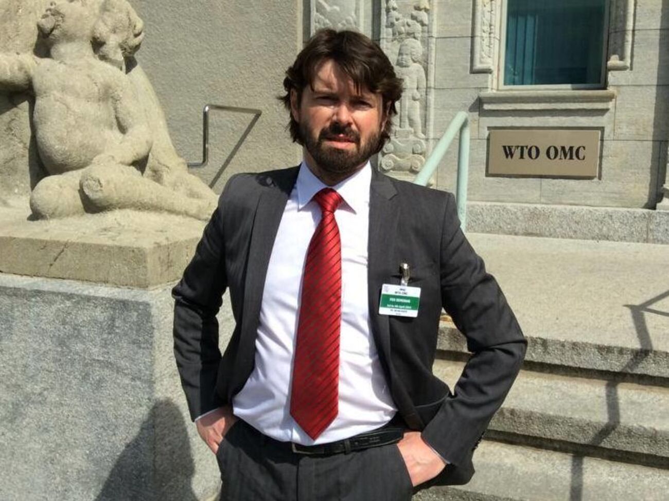 Новак: С точки зрения тех, кто в этом заинтересован, удобнее всего начать девальвацию гривны в январе