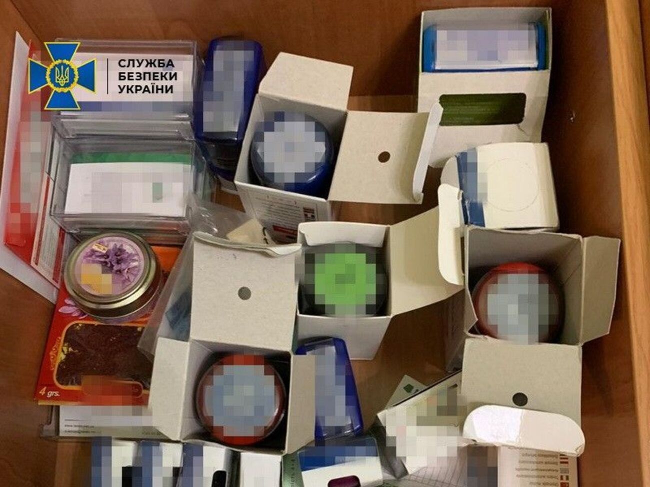 Правоохранители провели обыски в Киевской и Днепропетровской областях