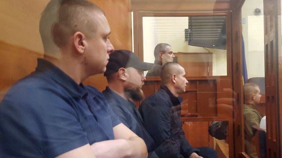 По делу об убийстве ребенка под арестом находятся двое бывших полицейских и их знакомый