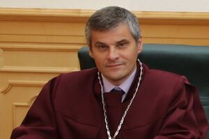 Мельник подав у відставку за власним бажанням