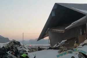 Бригади швидкої допомоги доправили в лікарні 66 пасажирів літака