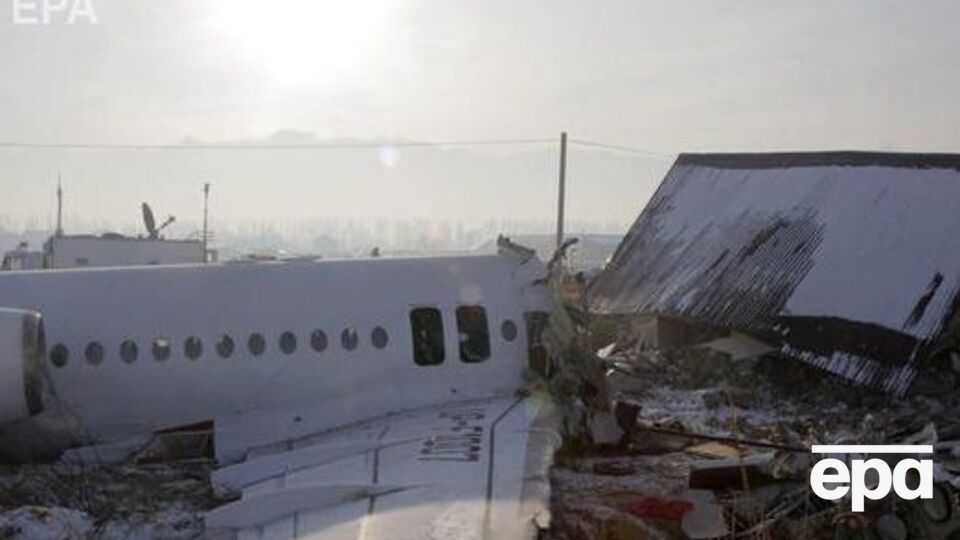Унаслідок авіакатастрофи загинуло 12 осіб, постраждало 49