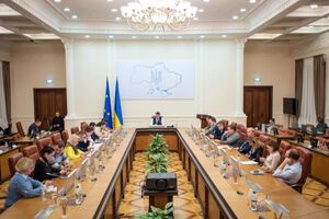 По словам Гончарука, первые "зеленые" аукционы запланированы на апрель