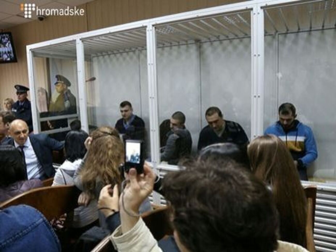 Суд рассматривает апелляцию на меру пресечения экс-беркутовцам