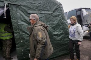 Обмен удерживаемыми лицами проходил на КПВВ "Майорское"