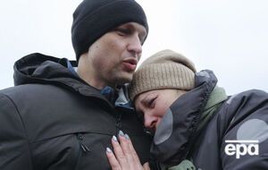 Освобожденный заложник "ДНР" Иван Катышев с матерью