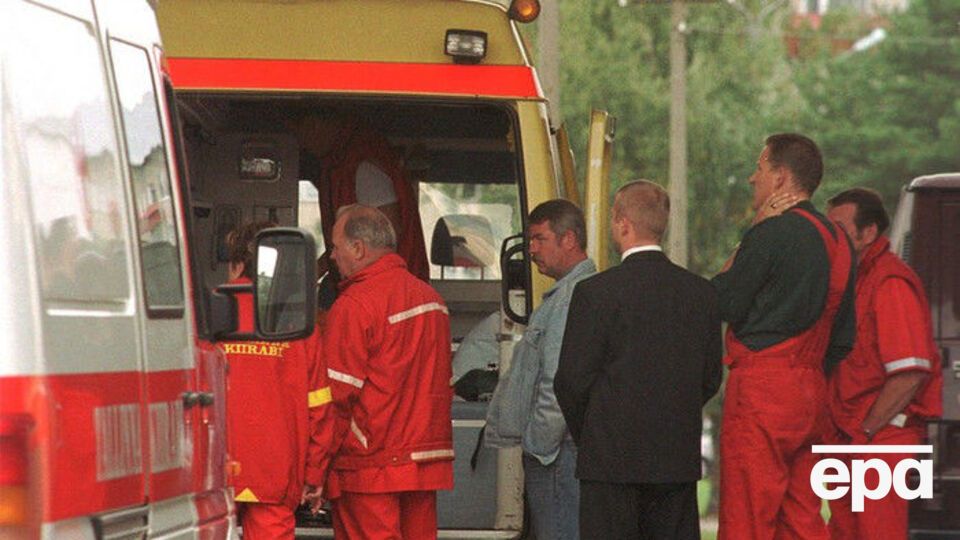 В аварії постраждало дев'ять осіб
