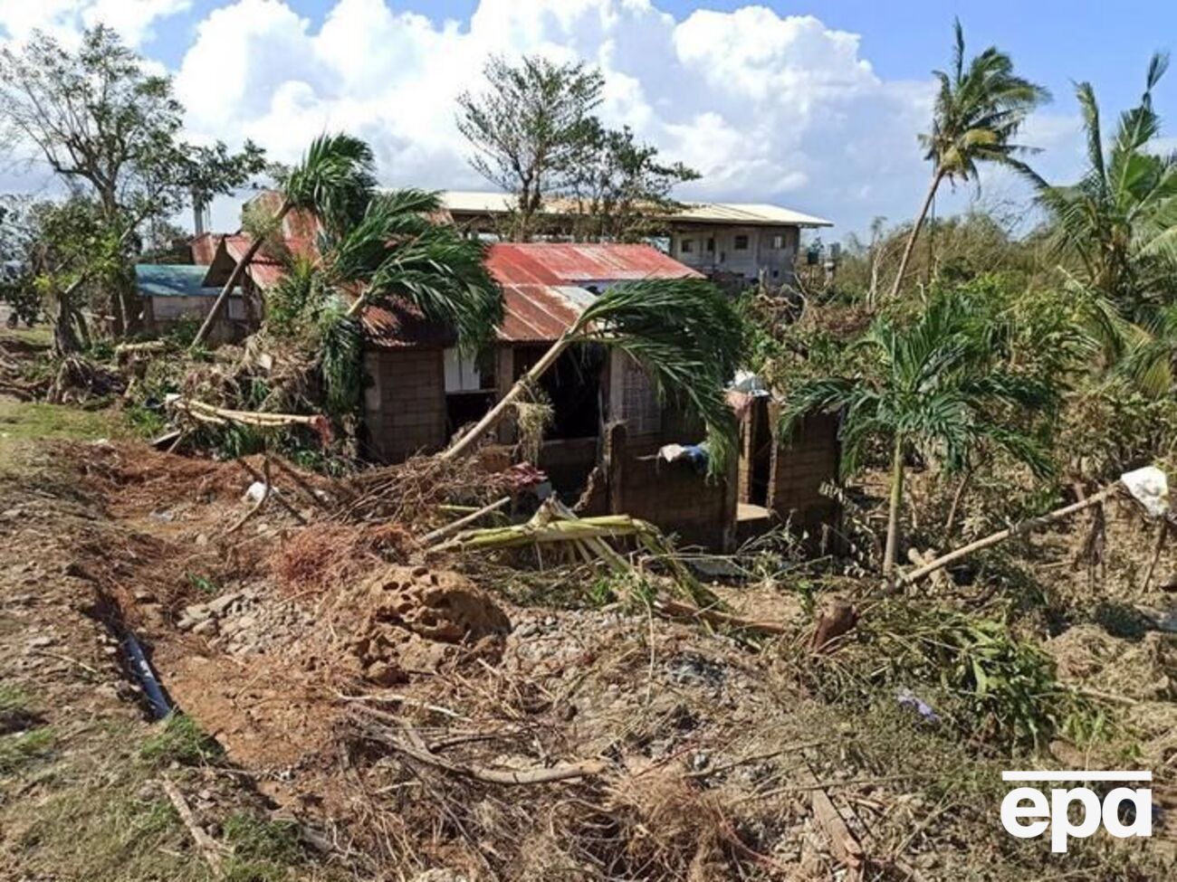 Тайфун обрушился на Филиппины 25 декабря