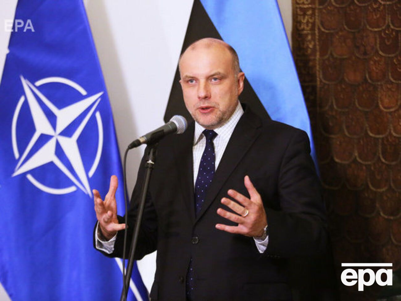 Луйк призвал "честно сказать, что если Россия – это угроза, то это угроза"