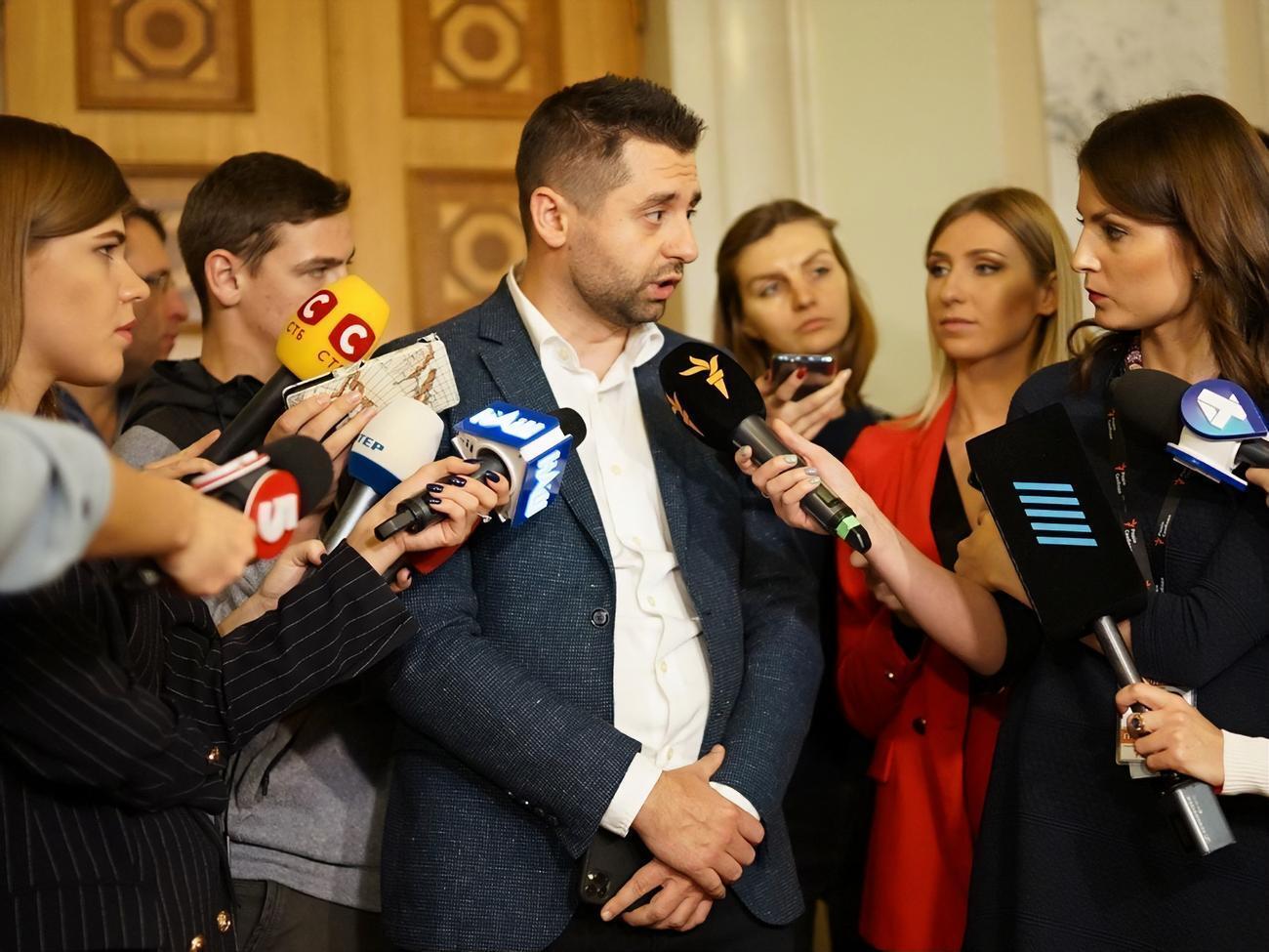 Арахамія: Я так вирішив. Я ж маю право як керівник собі заступників сам призначати і позбавляти