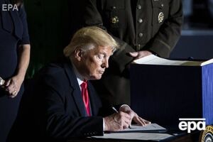 Трамп наприкінці серпня ухвалив рішення переглянути програму надання допомоги Україні
