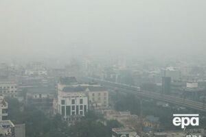 Столица Индии покрылась смогом из-за холода и загрязнения воздуха