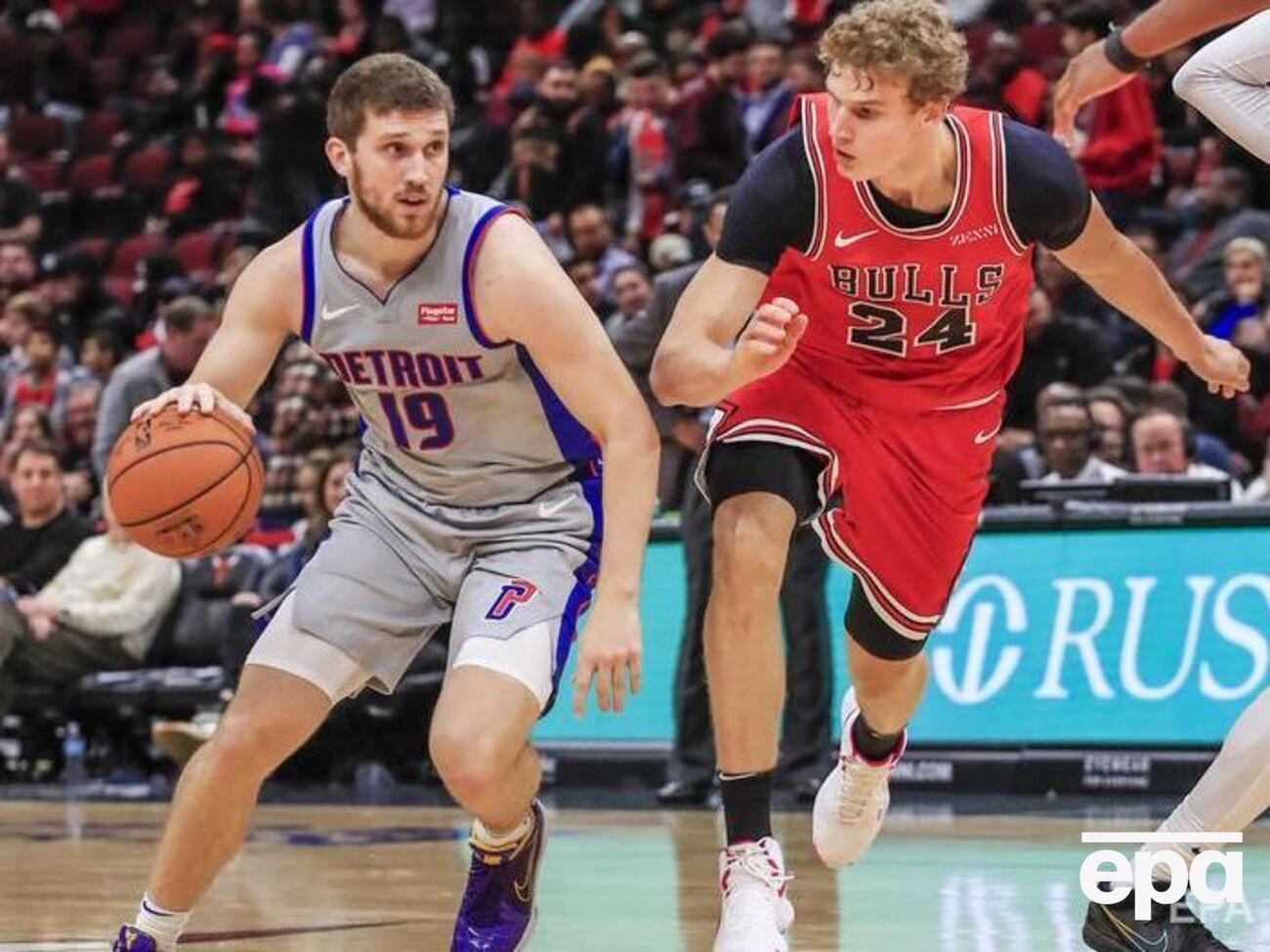 Михайлюк (ліворуч) заробив 15 очок