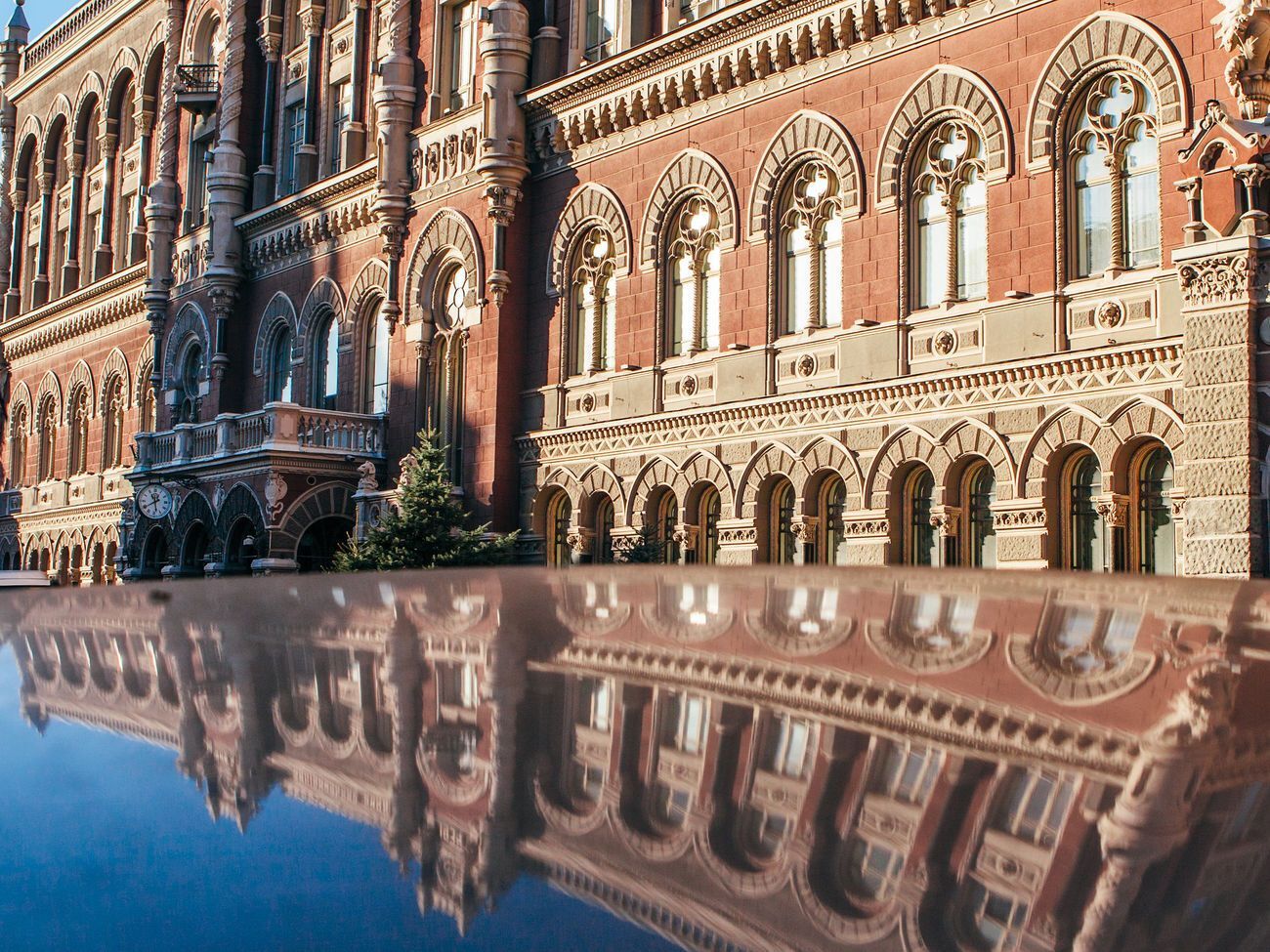 НБУ планує знизити облікову ставку у 2020 році до 9% річних