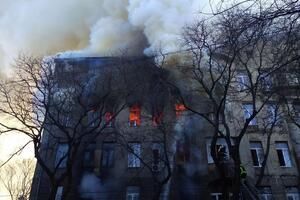 В Одессе утром вспыхнул пожар в здании колледжа