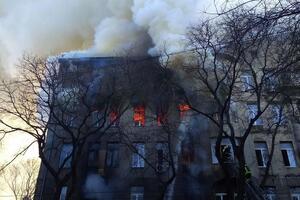 К ликвидации последствий пожара привлекли 103 человека личного состава ГСЧС