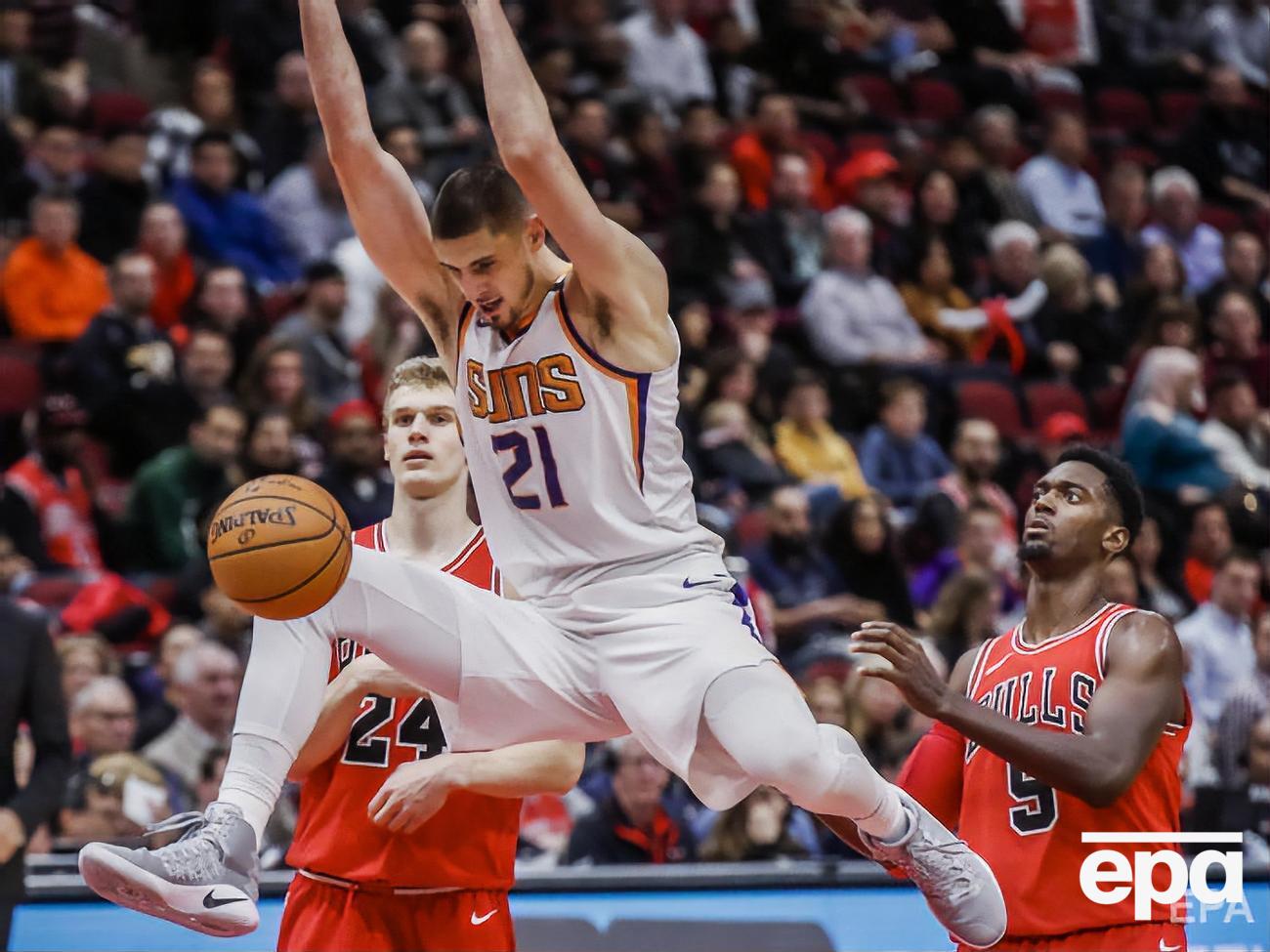 Лень провів на майданчику 17 хвилин