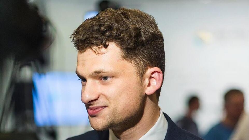 Перші чат-консультації запустять для Міністерства соціальної політики, повідомив Дубілет