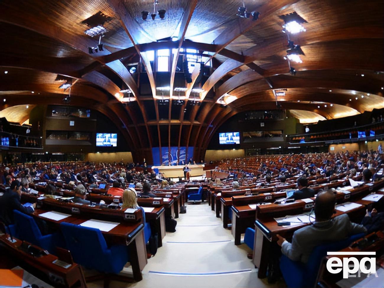 Венеціанська комісія постановила, що ПАРЄ не має відмовляти у визнанні повноважень депутатів делегації Росії