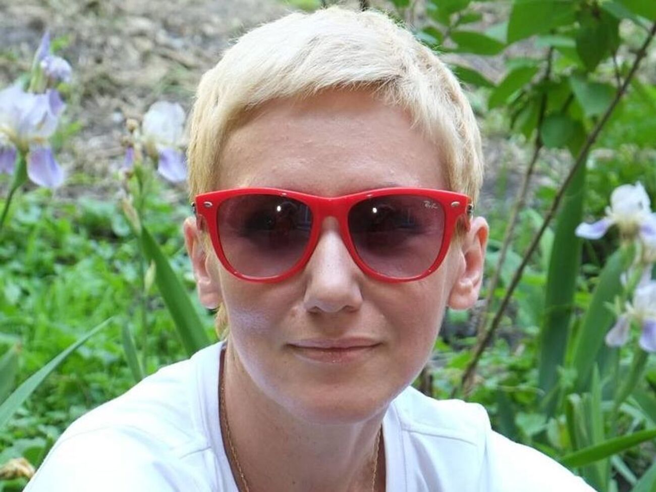 Головна редакторка Cosmopolitan відкликала свій лайк із поста Пліхіної про похорон Героя, коли зійшла "фейсбучна" лавина збурень і проклять