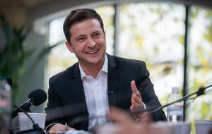 Российский пранкер утверждает, что поговорил с Зеленским (на фото) по телефону