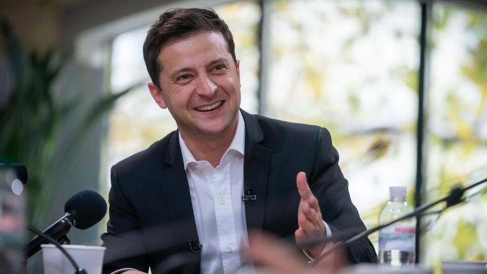 Російський пранкер стверджує, що поговорив із Зеленським (на фото) телефоном