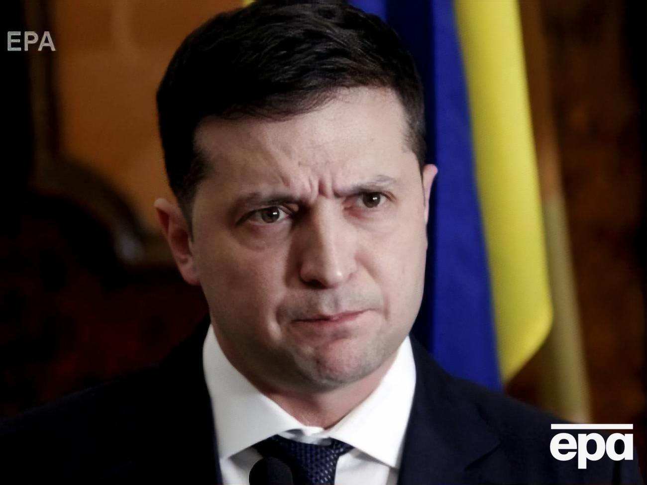 Зеленський сказав, що люди на Донбасі хочуть миру, тому він їде на нормандський саміт