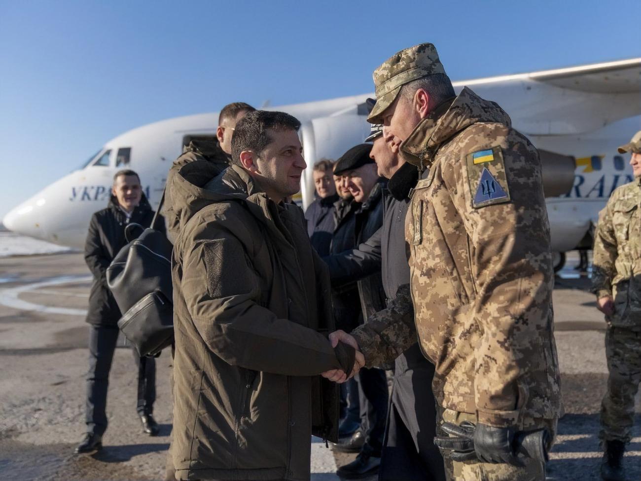 Зеленский был с визитом на Донбассе