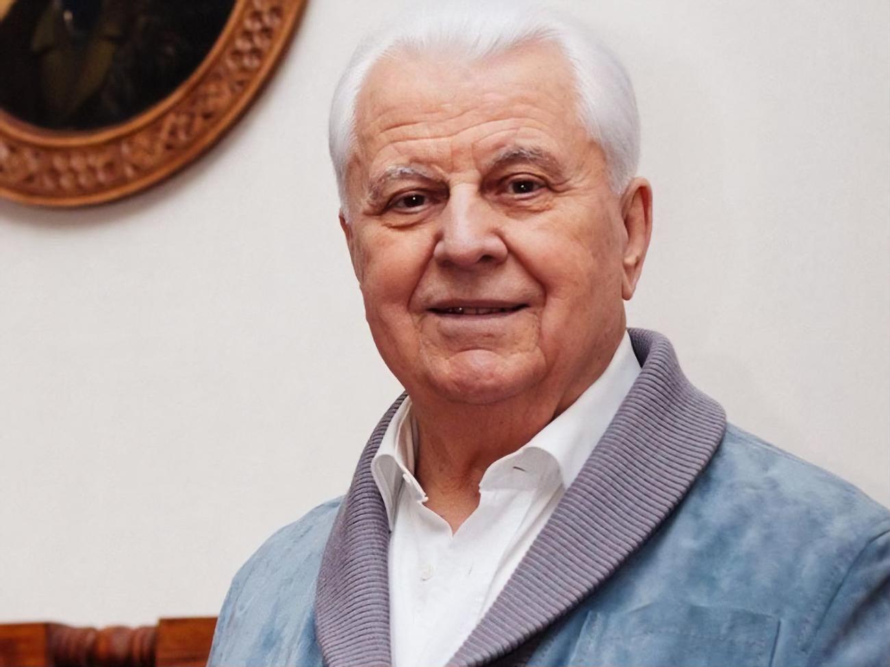 Кравчук закликав ухвалювати документи, які об'єднуватимуть людей