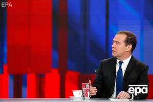 Медведев заявил, что невозможно обсуждать будущий транзит и требовать выплаты по решениям суда