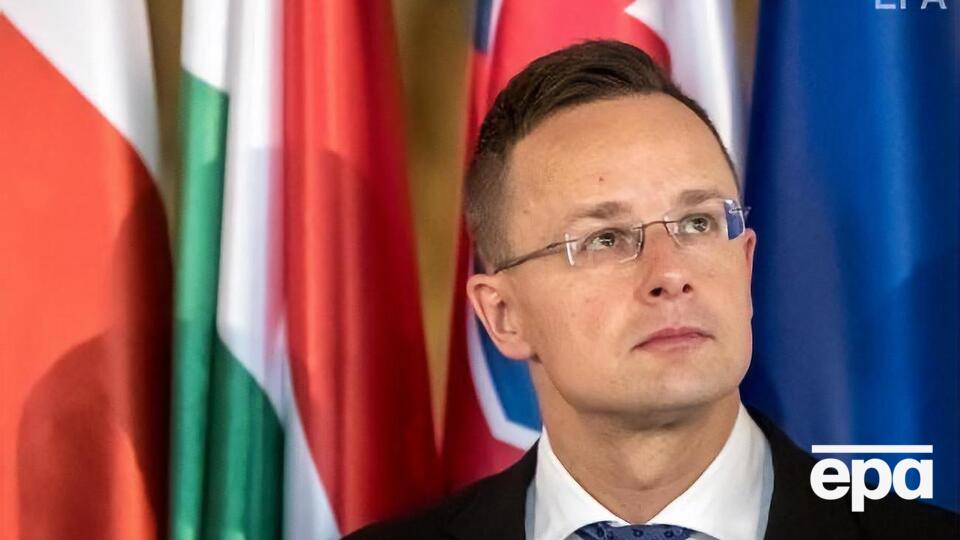 Сийярто заявил, что Зеленский дает ему надежду