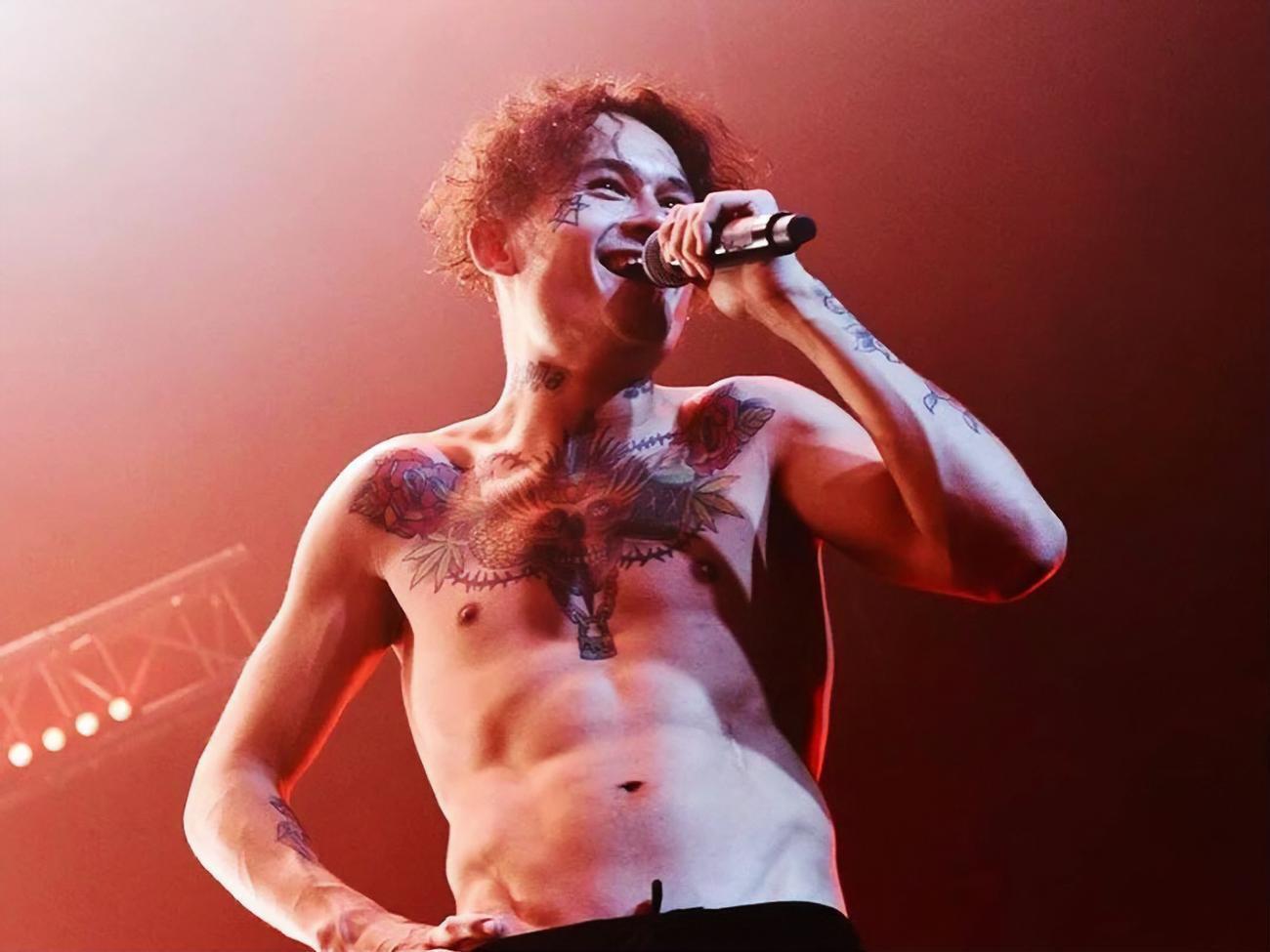 Morgenshtern: Давайте влаштуємо замість дня жалоби день, бл...дь, крику, якого х...я пожежних перевірок немає в місті