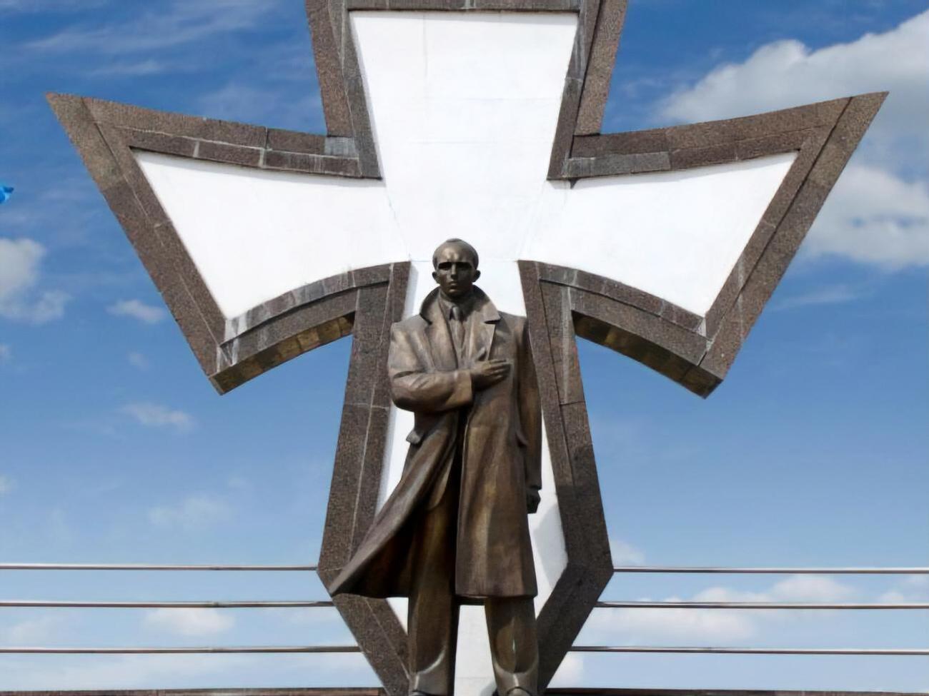 Вятрович: Проспектам Бандеры и Шухевича в Киеве быть!