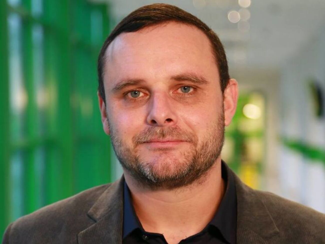 СМИ пишут, что Оксенрайтер тесно связан с Россией