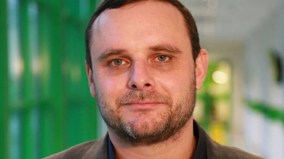 СМИ пишут, что Оксенрайтер тесно связан с Россией