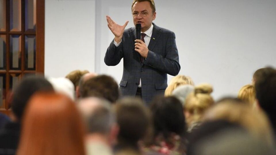Садовый (на фото) выступил в поддержку Зураба Аласании