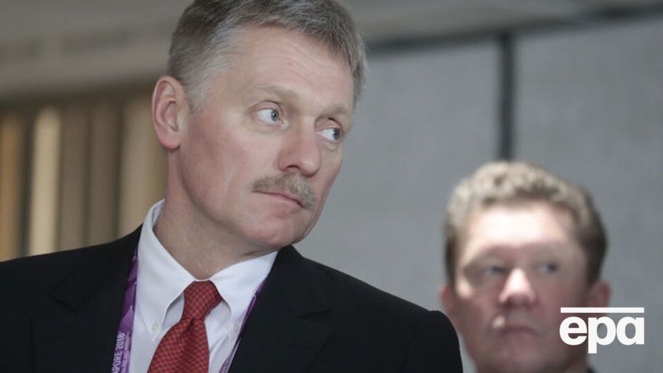 Пєсков висловив співчуття сім'ї активістки на прохання прокоментувати смерть її дитини