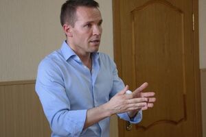 Дерев'янко запропонував заборонити поліції зупиняти автомобілі на "єврономерах" для додаткової перевірки документів