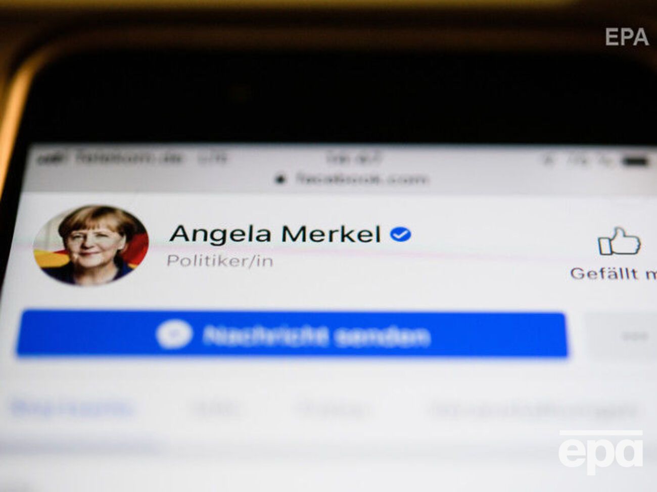Меркель попрощалась с подписчиками своей страницы в Facebook