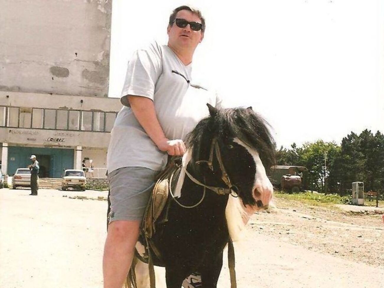 Нипадимка помер 8 лютого